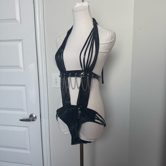 NEW Black Strappy Halter Bodysuit with Chains Bondage goth glam OS - Picture 3 of 4